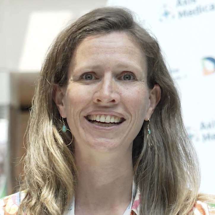Dr. Eline van der Valk